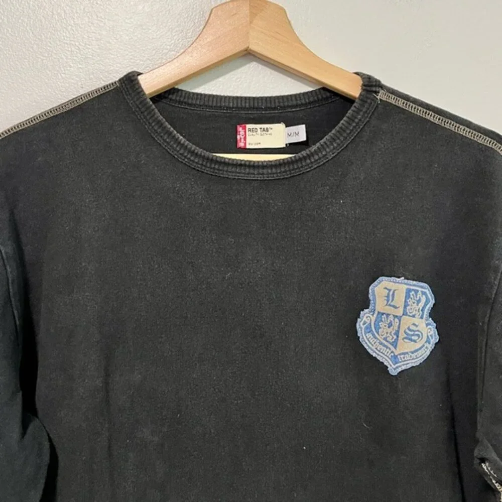 Levi’s Red Tab Men’s Black Long Sleeve Graphic Sweatshirt - Size M